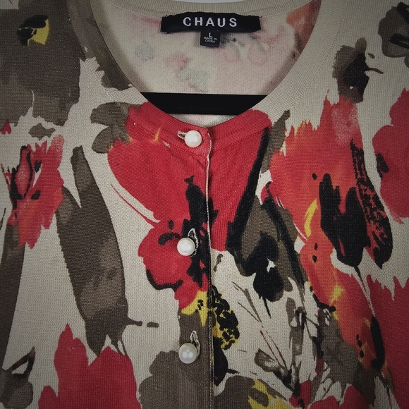 Chaus Floral Print Buttoned Cardigan - Picture 2 of 7